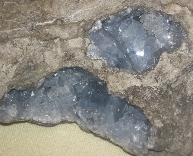 Celestine crystals, South Rockwood