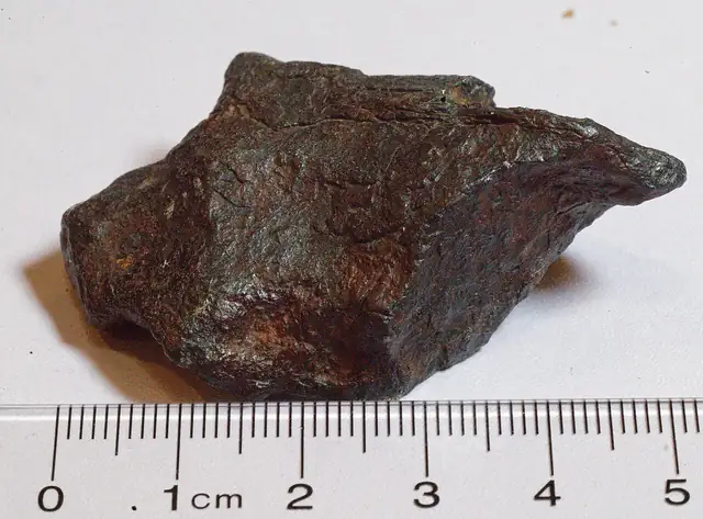 Small iron meteorite, 5 cm, 77 g (locality not given)